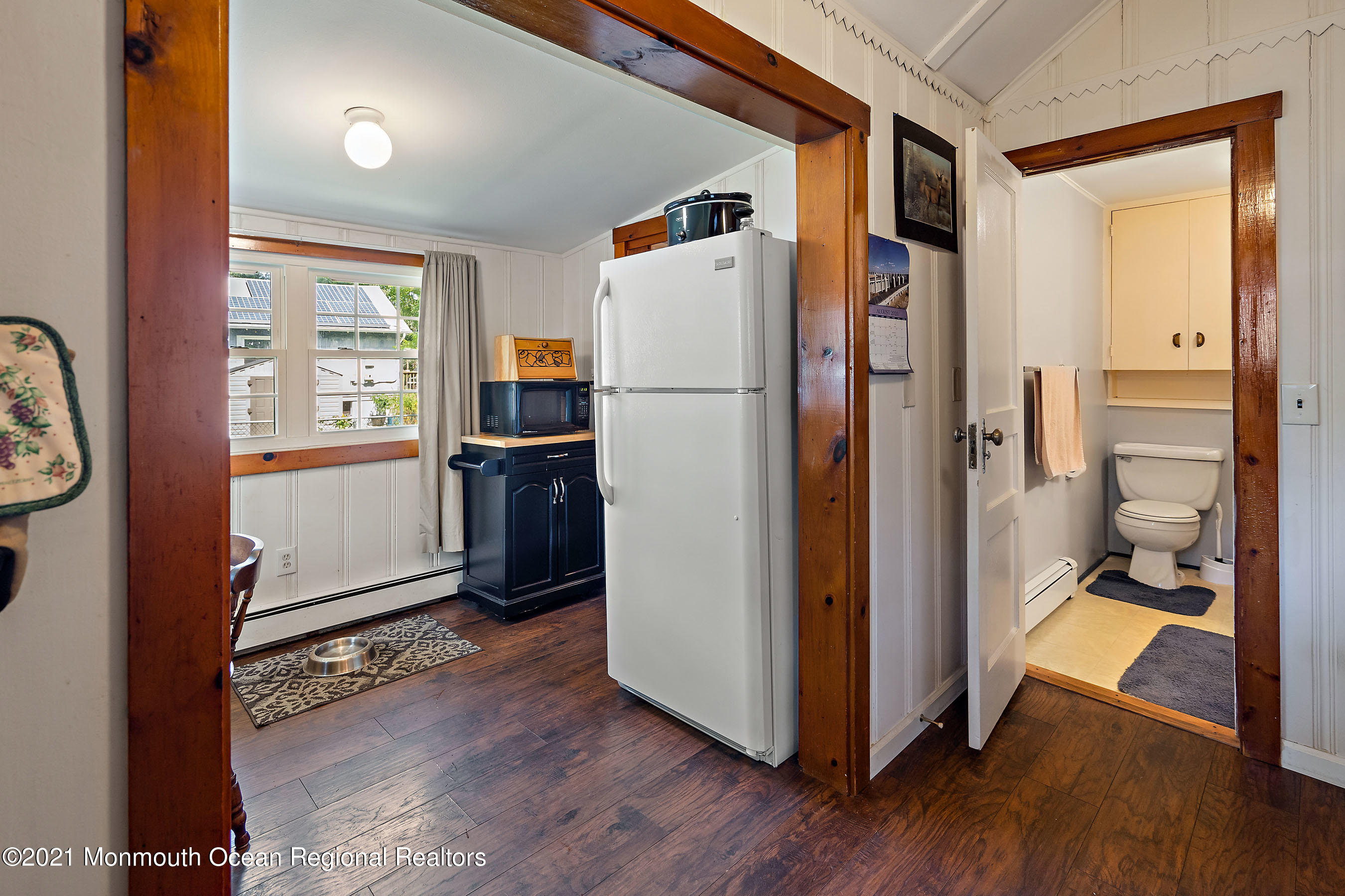 71 Oak Knoll Road Waretown, NJ 08758 - Photo 21 of 31 Kitchen1a