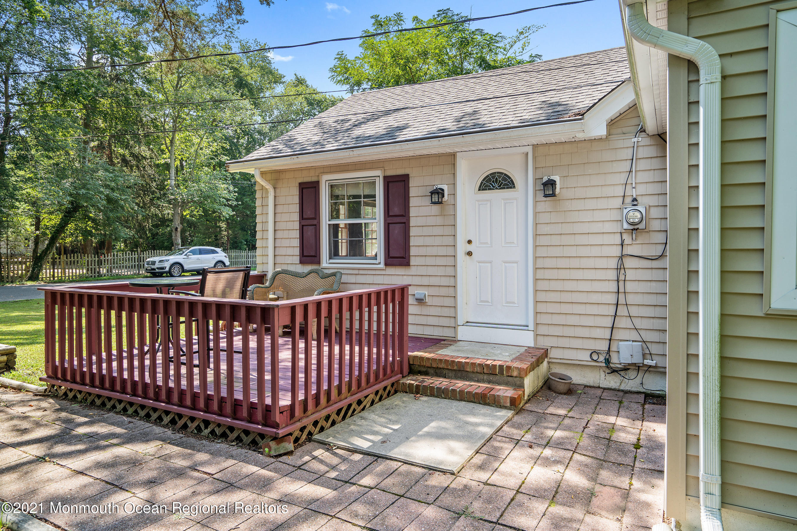 71 Oak Knoll Road Waretown, NJ 08758 - Photo 5 of 31 FrontDoor1