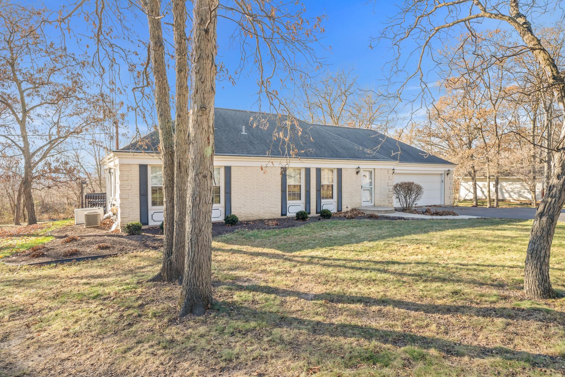 6572 North Deer Path Road Oregon, IL 61061 - Photo 31 of 35 Gallery Image 31