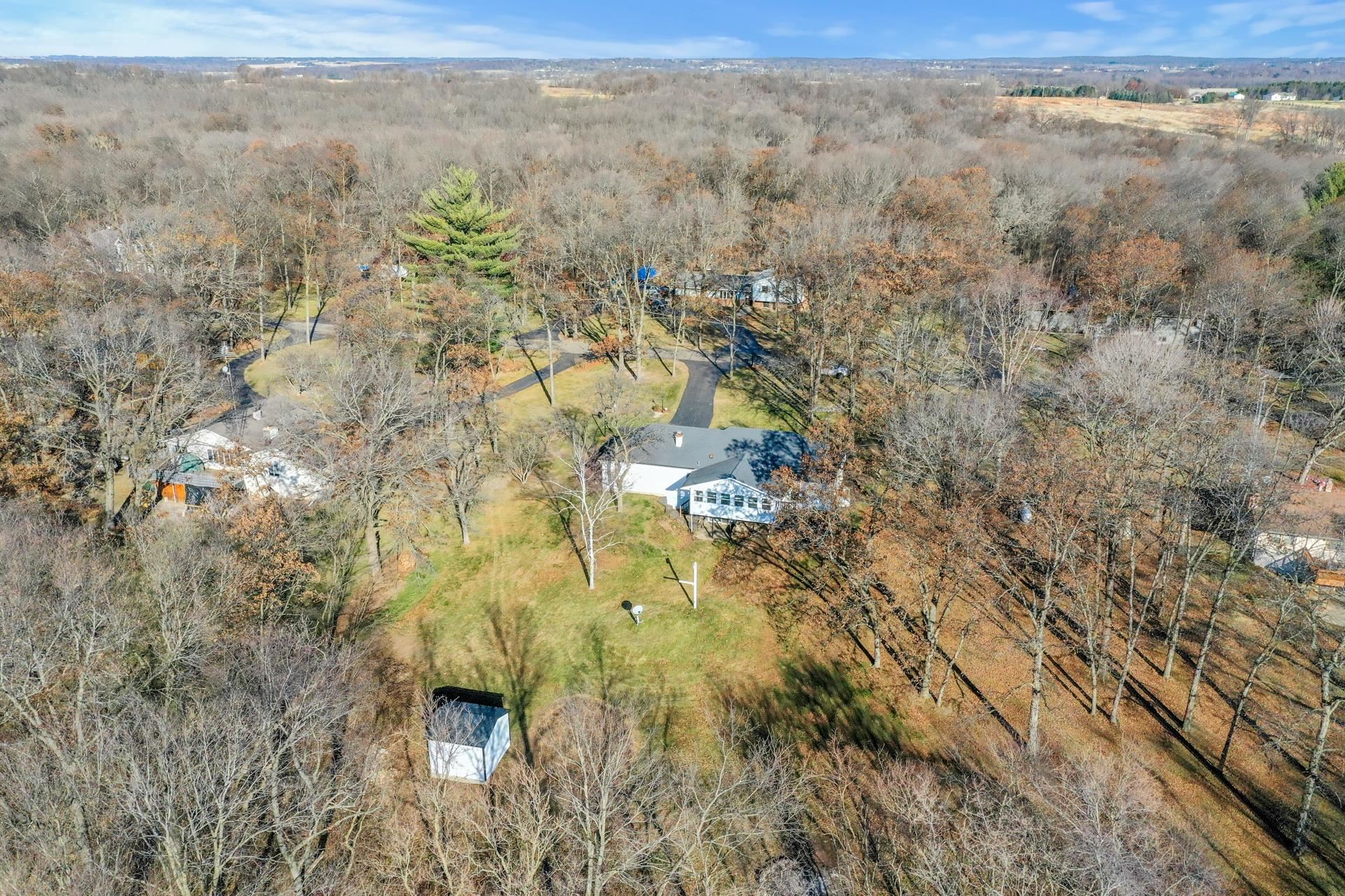 6572 North Deer Path Road Oregon, IL 61061 - Photo 33 of 35 Gallery Image 33