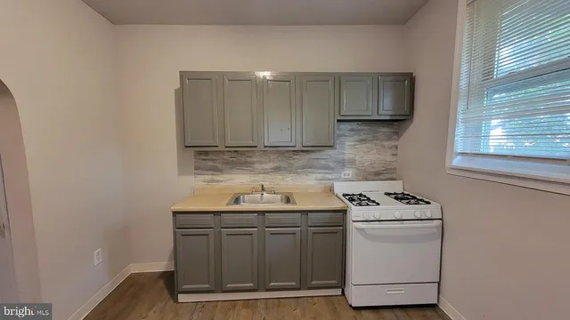 $1,500 | 5431 Malcolm Street, Philadelphia, PA 19143