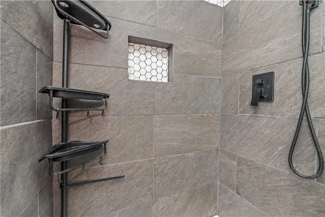 $139,900 | 713 Seneca Street, Fulton, NY 13069