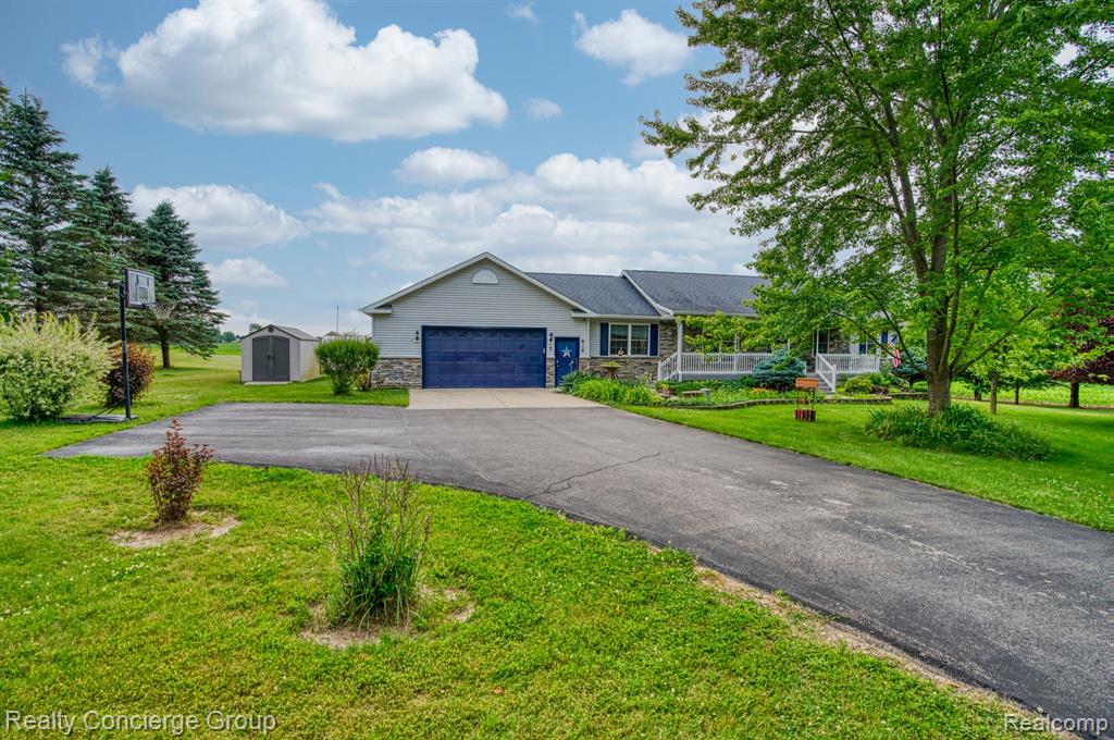 619 North Kane Road Webberville, MI 48892 - Photo 2 of 38