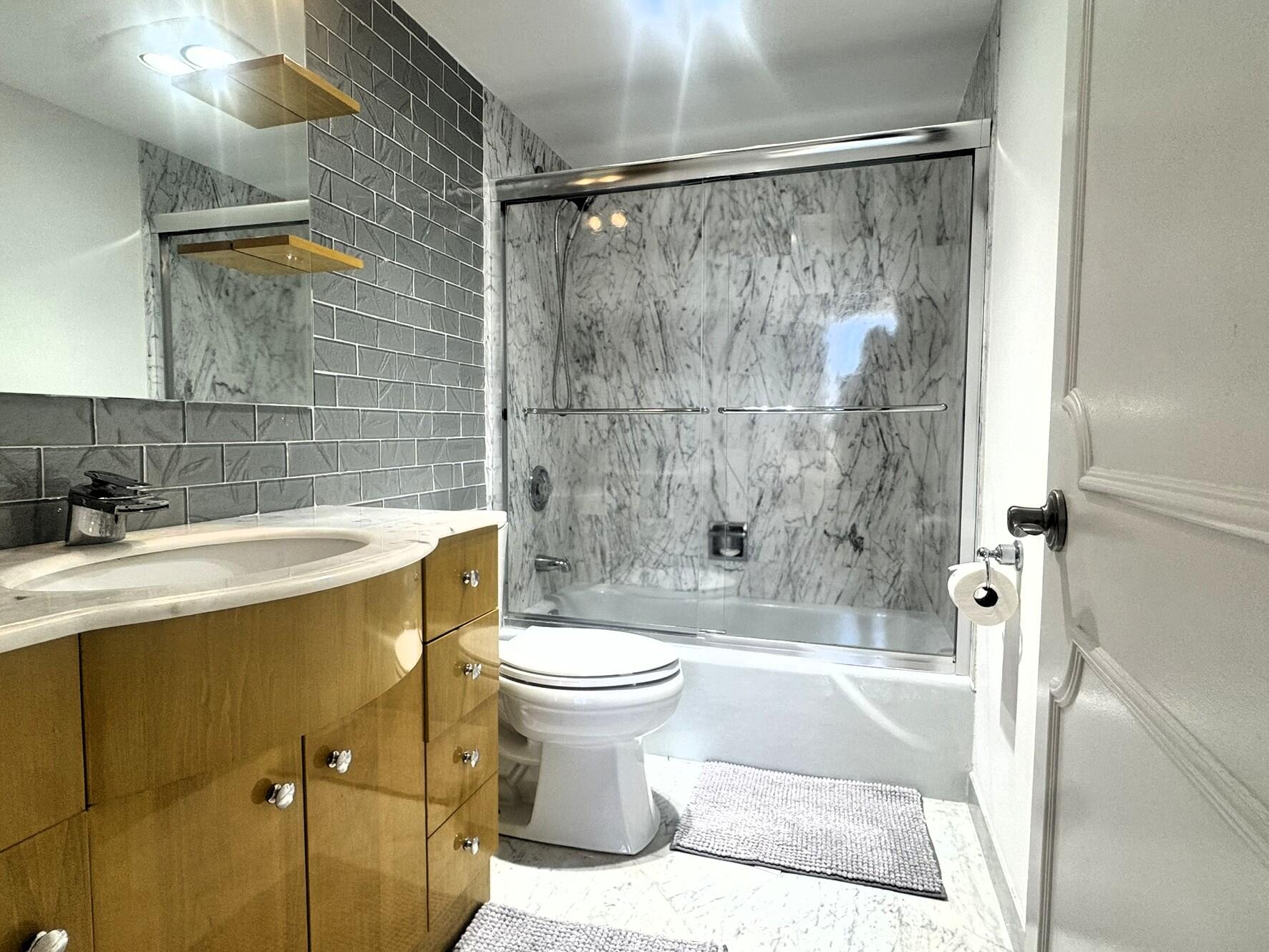 2121 North Ocean Boulevard, Unit 609W Boca Raton, FL 33431 - Photo 11 of 32 The Primary Bathroom 1