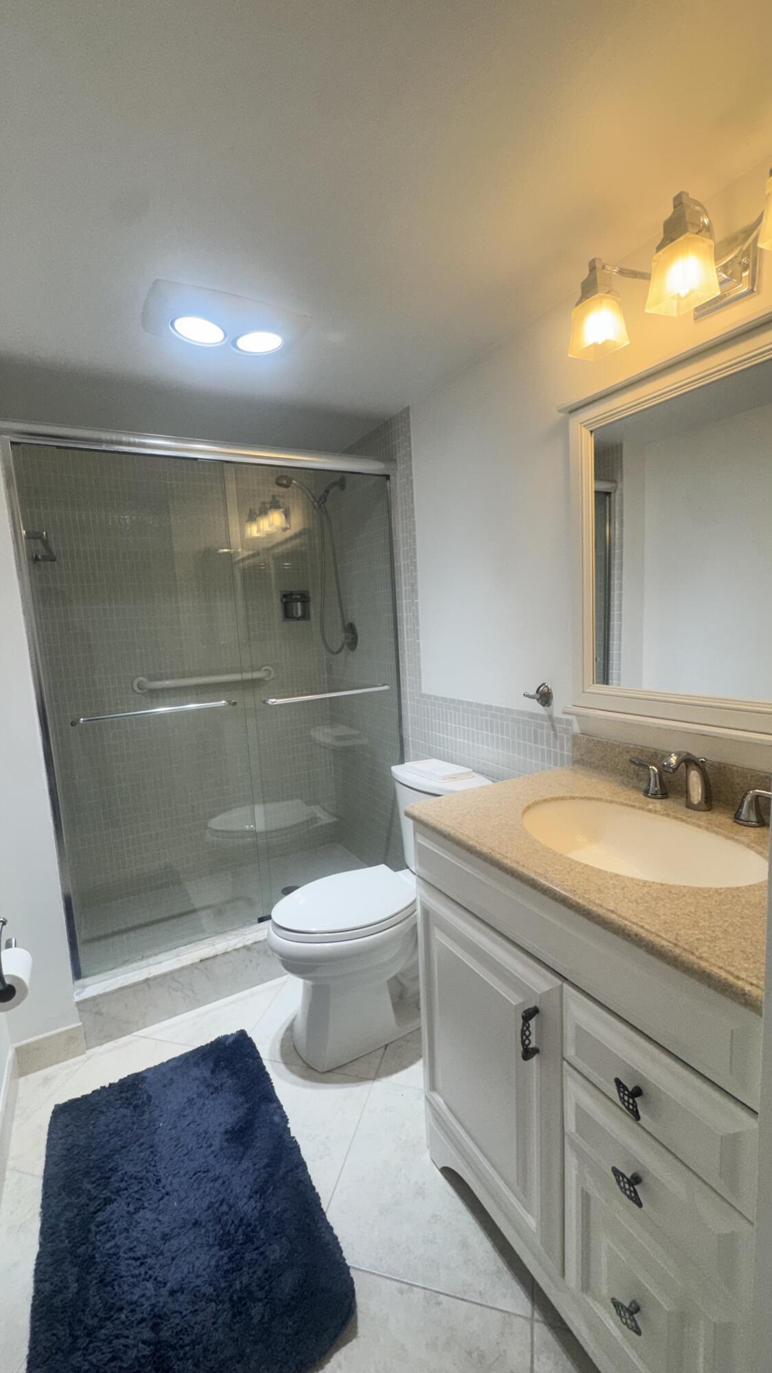 2121 North Ocean Boulevard, Unit 609W Boca Raton, FL 33431 - Photo 14 of 32 The Second Bathroom