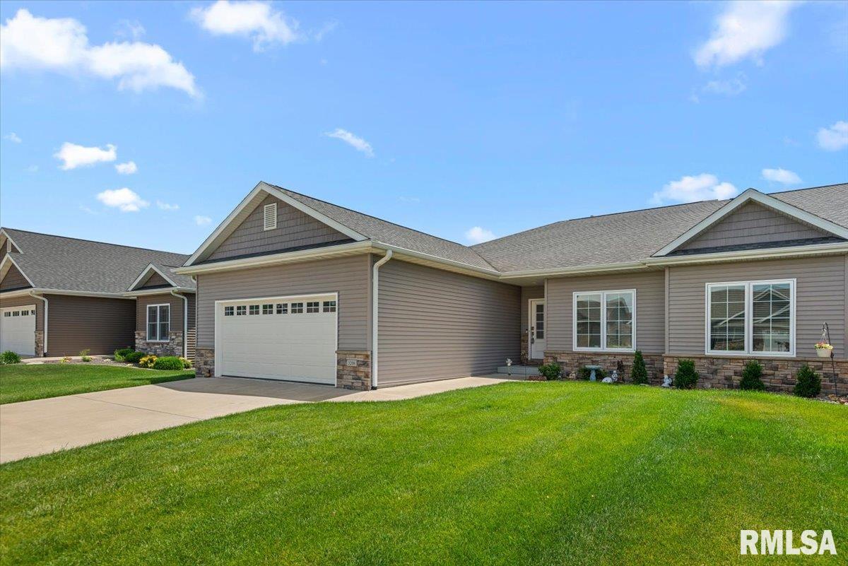 3208 Telford Drive Springfield, IL 62711 - Photo 2 of 51
