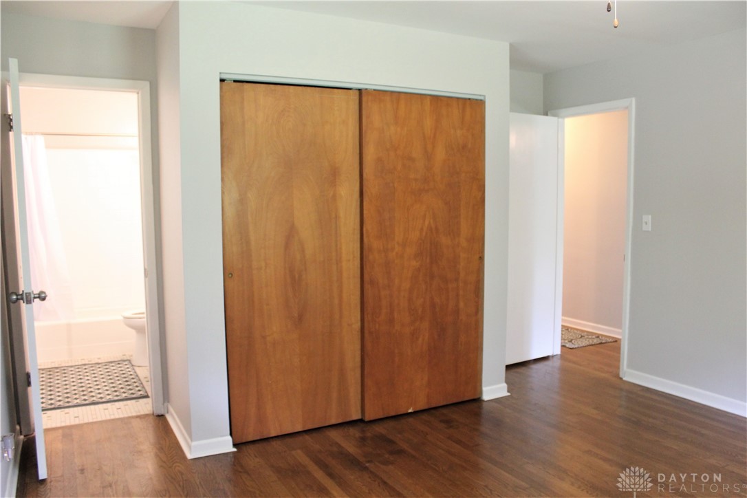 8390 Dog Leg Road Dayton, OH 45414 - Photo 43 of 61 Master has 2 separate closets