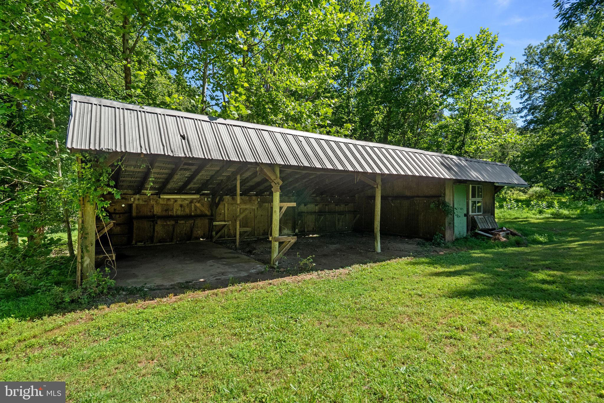 4376 Rte 97 Avenue Brookeville, MD 20833 - Photo 58 of 70 Storage Barn