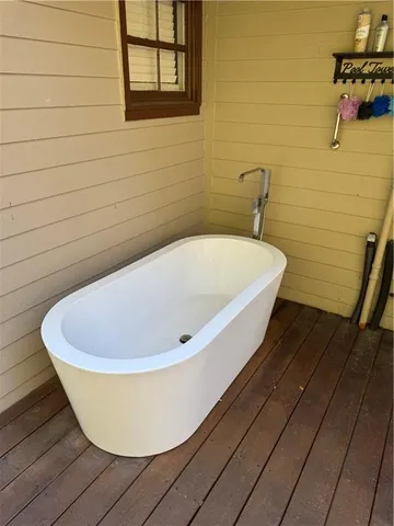 $1,700 | 22315 Highway 36, Unit MAIN, Abita Springs, LA 70420