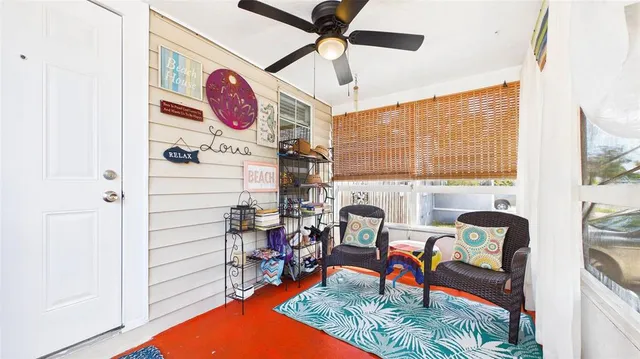 $275,000 | 5129 17th Avenue South, Gulfport, FL 33707