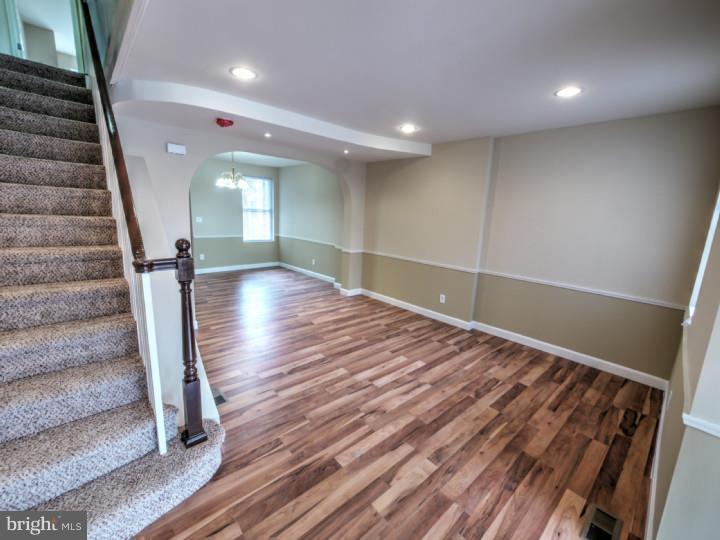 7333 Sommers Road Philadelphia, PA 19138 - Photo 2 of 20 Gallery Image 2