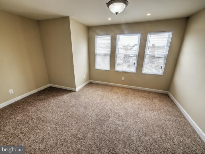 7333 Sommers Road Philadelphia, PA 19138 - Photo 12 of 20 Gallery Image 12