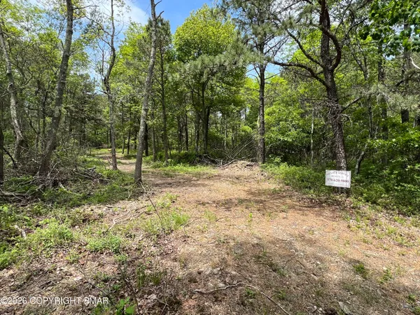 $29,900 | 104 Windy Way, Blakeslee, PA 18610