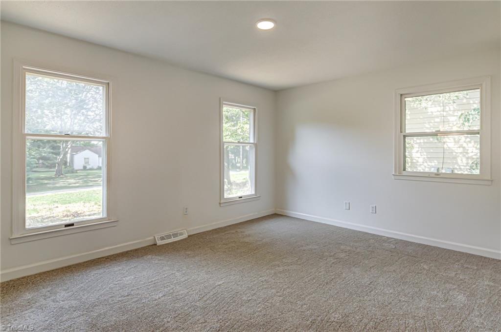 325 Old Mill Road High Point, NC 27265 - Photo 18 of 26 Primary bedroom