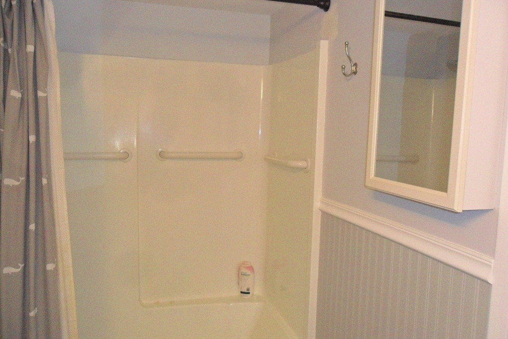 1550 Worcester Road, Unit 528 Framingham, MA 01702 - Photo 16 of 38