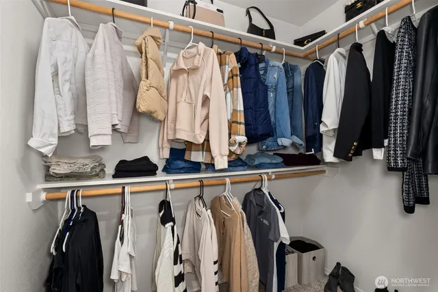 $599,900 | 9115 Vancouver Drive Northeast, Lacey, WA 98516