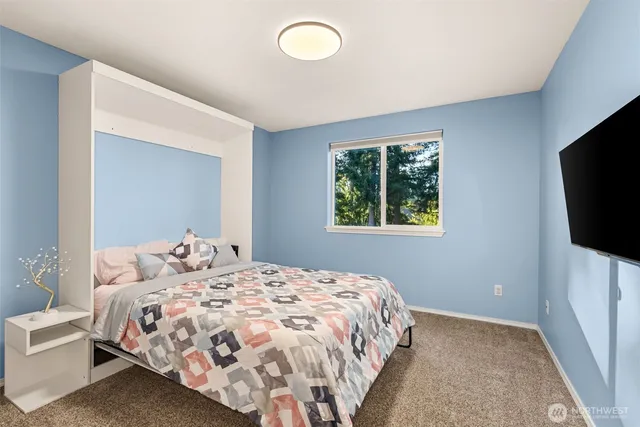 $599,900 | 9115 Vancouver Drive Northeast, Lacey, WA 98516