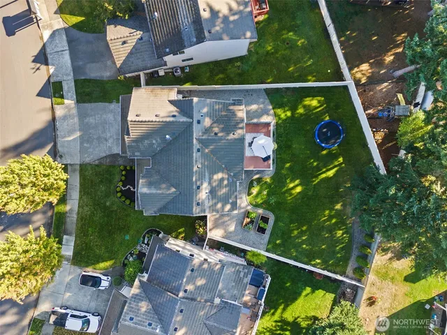 $599,900 | 9115 Vancouver Drive Northeast, Lacey, WA 98516