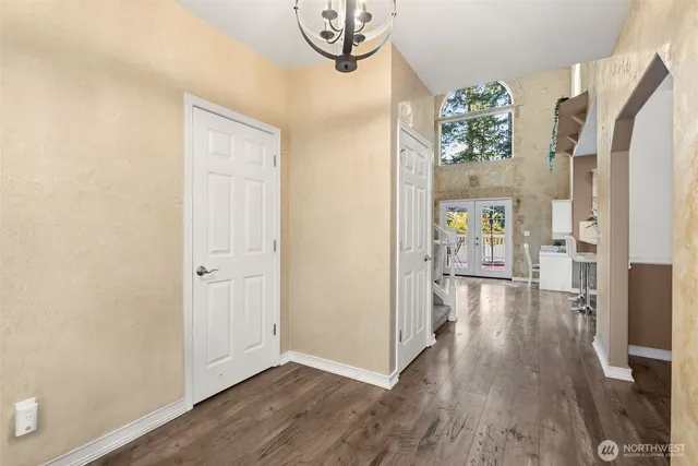 $599,900 | 9115 Vancouver Drive Northeast, Lacey, WA 98516