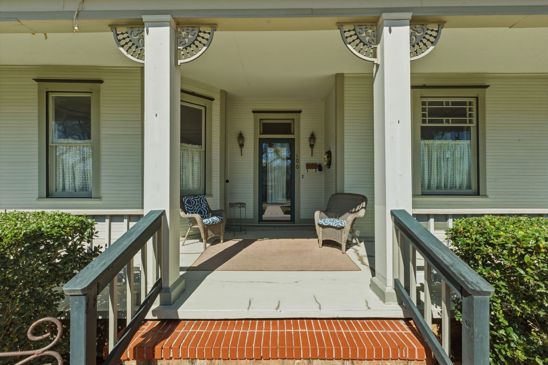 100 West 11th Street Elgin, TX 78621 - Photo 6 of 32