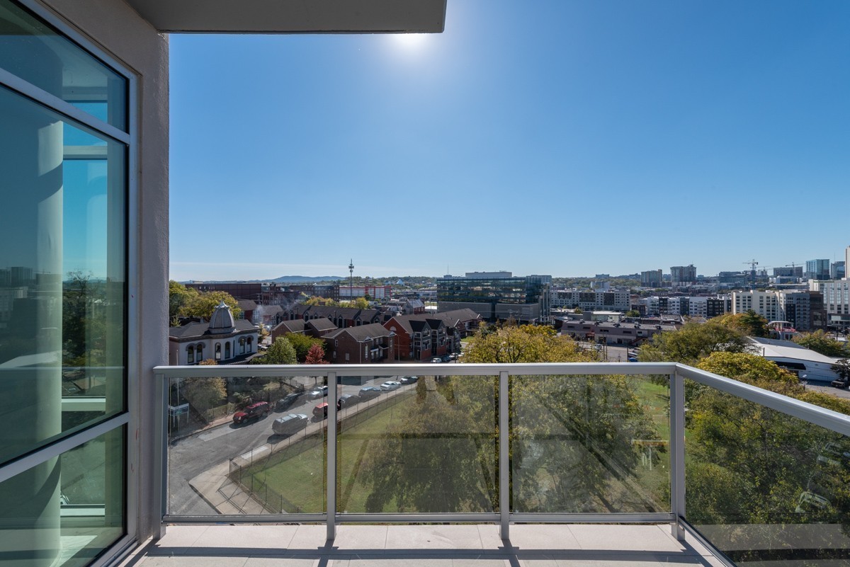 20 Rutledge Street, Unit 601 Nashville, TN 37210 - Photo 18 of 30 a view of a balcony