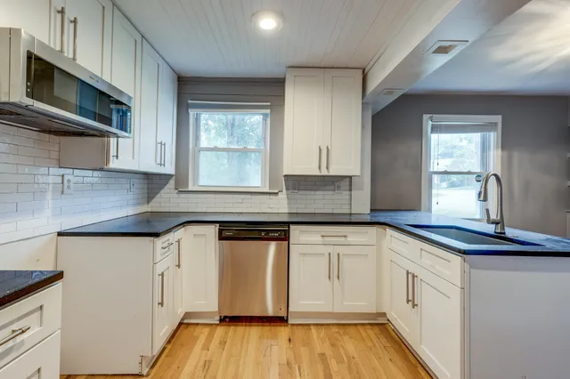 $4,700 | 2930 Primrose Circle, Nashville, TN 37212