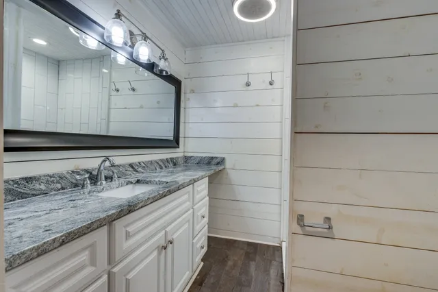 $5,700 | 2930 Primrose Circle, Nashville, TN 37212