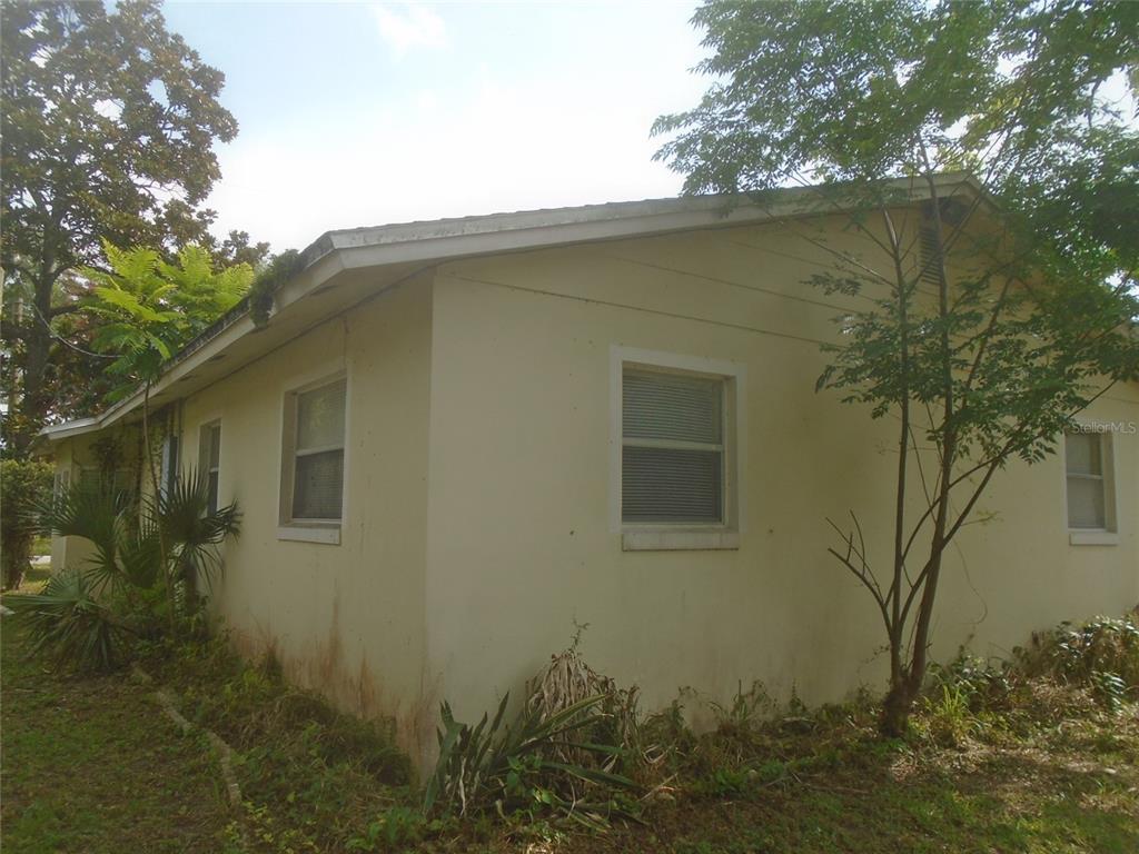 810 Keystone Avenue Altamonte Springs, FL 32701 - Photo 3 of 19