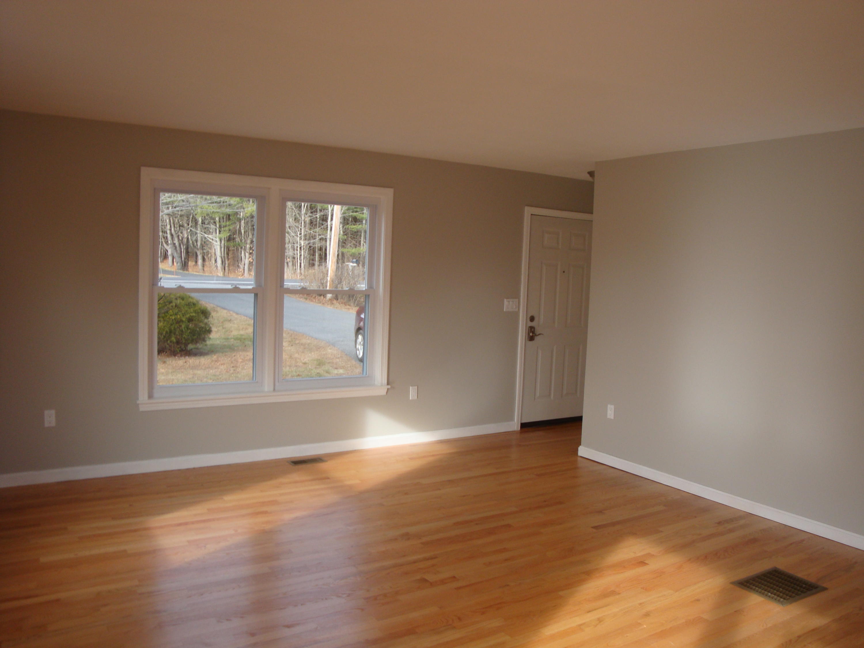3 Dresser Road Scarborough, ME 04074 - Photo 3 of 18 DSC01560