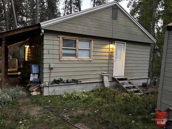$190,000 | 3 Valley View Heights Drive, Garden Valley, ID 83622