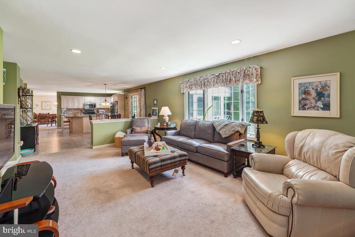 618 Aberdeen Road Kennett Square, PA 19348 - Photo 15 of 36 Gallery Image 15