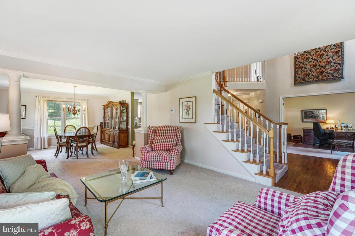 618 Aberdeen Road Kennett Square, PA 19348 - Photo 4 of 36 Charming Open Layout