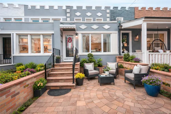 $899,000 | 25-19 McIntosh Street | East Elmhurst