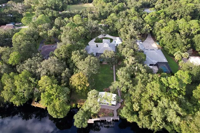 $1,495,000 | 20 Captains Cove Road, Inglis, FL 34449