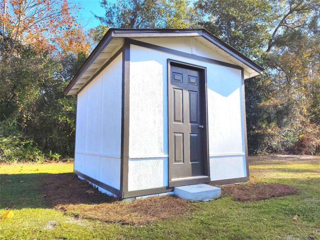 336 Brobston Street Baxley, GA 31513 - Photo 9 of 36