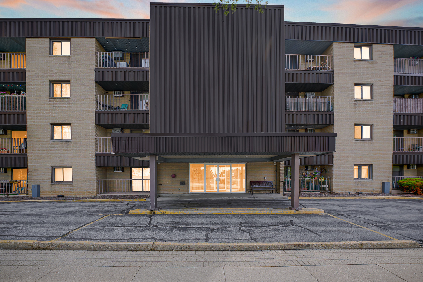 1133 South Finley Road, Unit 310 Lombard, IL 60148 - Photo 28 of 29 a front view of a building