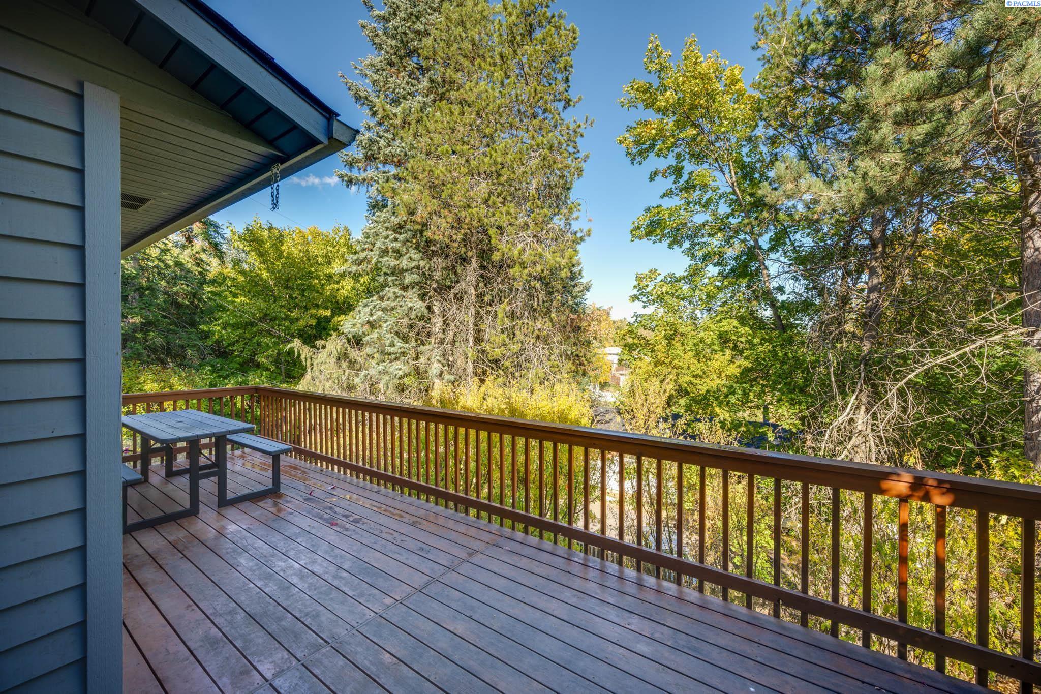 704 Southeast Ridgeview Street Pullman, WA 99163 - Photo 26 of 30 Gallery Image 26