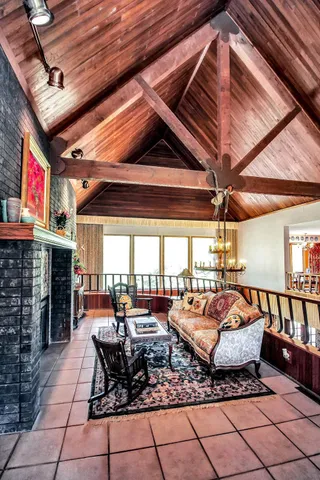 $1,120,000 | 11 Sandpiper Street, Wichita, KS 67230