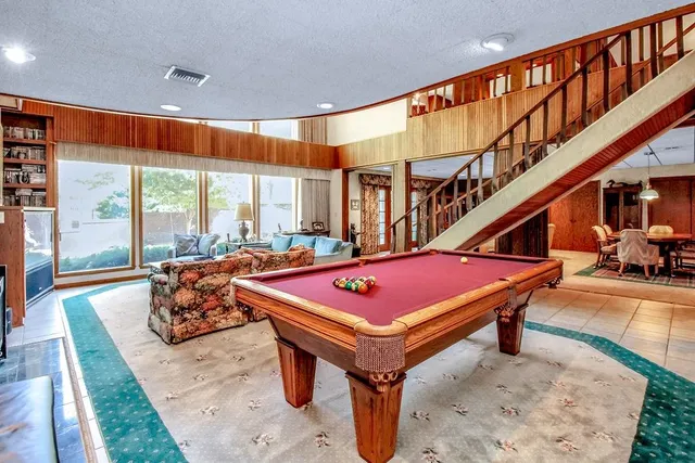 $1,120,000 | 11 Sandpiper Street, Wichita, KS 67230