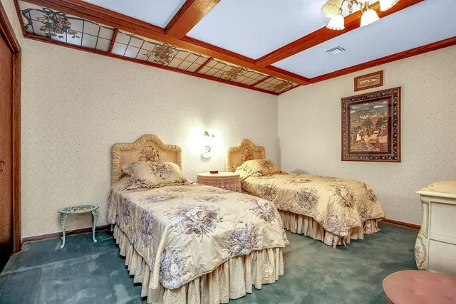 $1,120,000 | 11 Sandpiper Street, Wichita, KS 67230