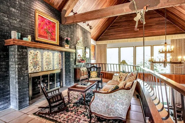 $1,120,000 | 11 Sandpiper Street, Wichita, KS 67230