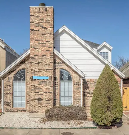 $2,950 | 2943 South Bend Drive, Dallas, TX 75229