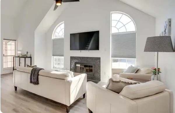 $2,950 | 2943 South Bend Drive, Dallas, TX 75229