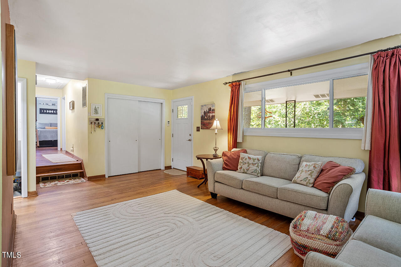 1314 Lorimer Road Raleigh, NC 27606 - Photo 5 of 30 1314 Lorimer Road_12
