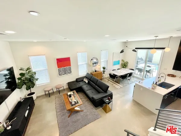 $5,500 | 2693 Paragon Loop, Palm Springs, CA 92262