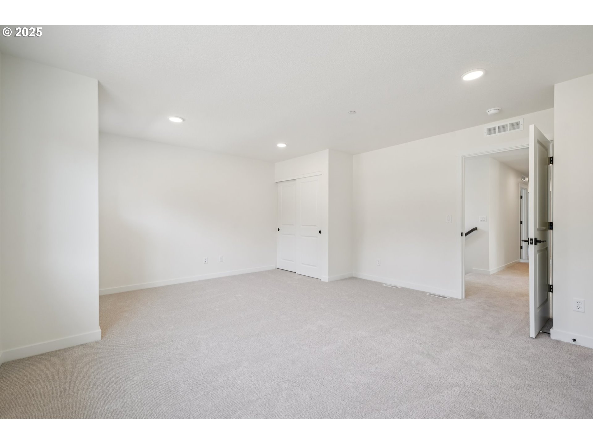 410 West 20th Way La Center, WA 98629 - Photo 26 of 43 a view of an empty room