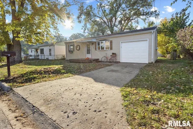 $109,900 | 104 Oliver Street, North Pekin, IL 61554