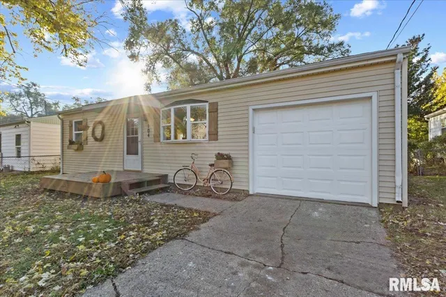 $109,900 | 104 Oliver Street, North Pekin, IL 61554