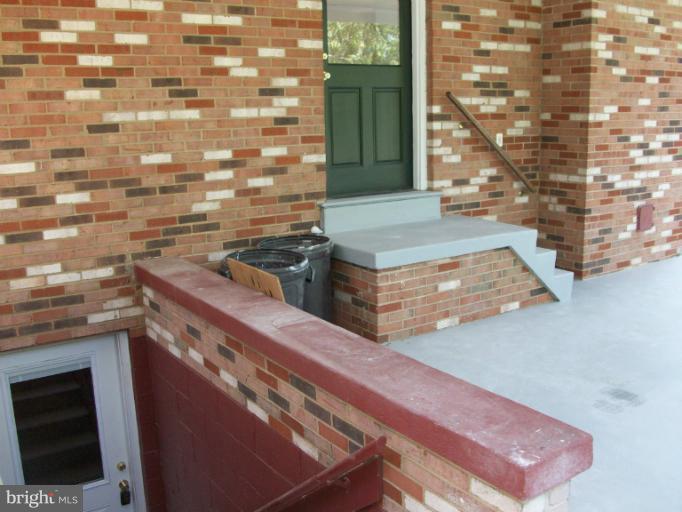 7827 Ontario Road Gainesville, VA 20155 - Photo 12 of 26 Exterior (General)