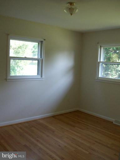 7827 Ontario Road Gainesville, VA 20155 - Photo 24 of 26 Bedroom